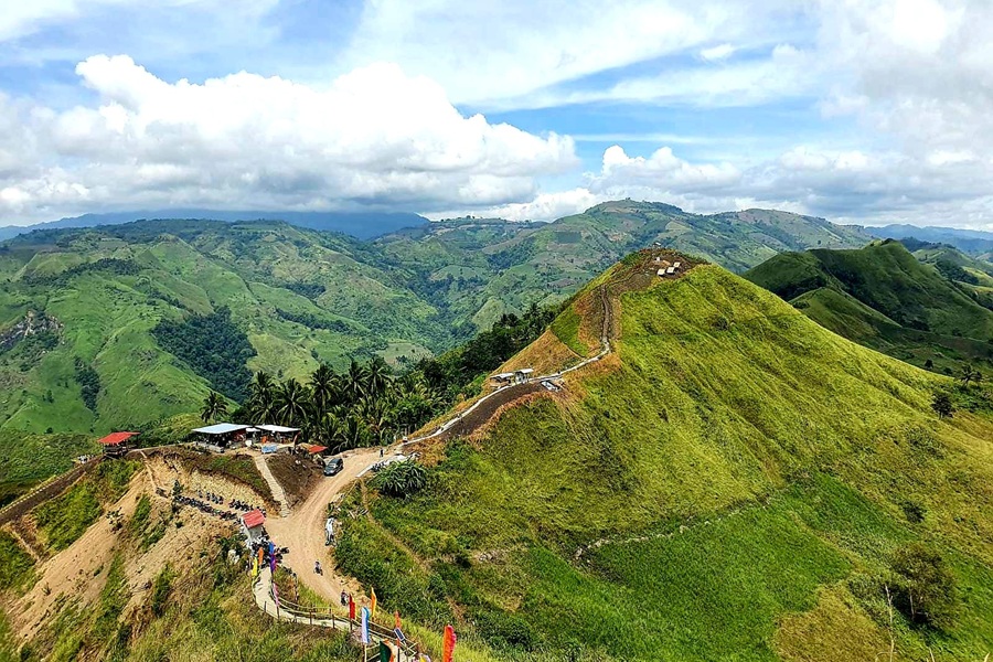 buko-buko peak trail