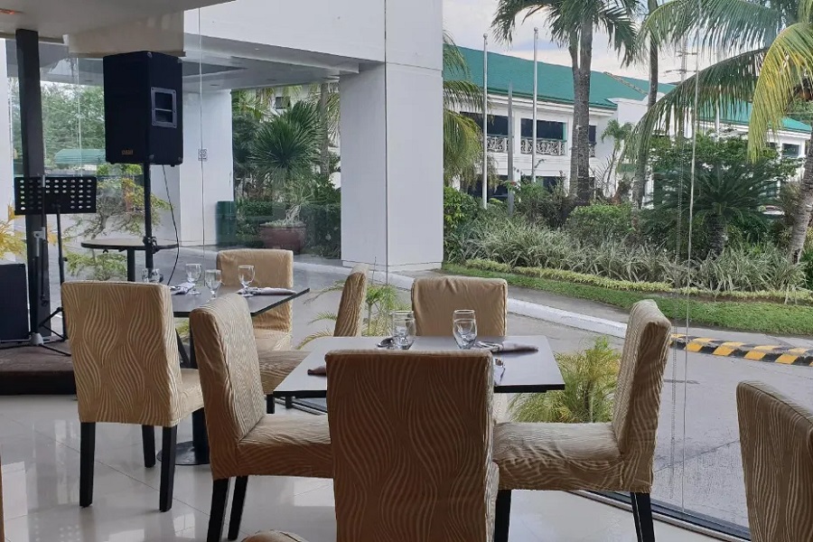 dining area in east asia royale hotel