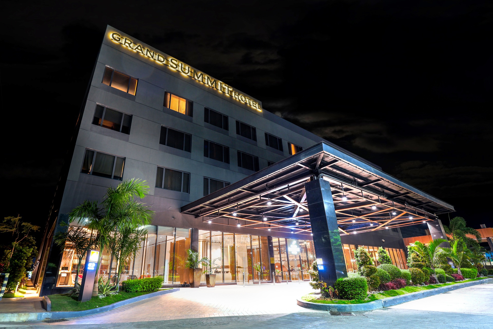 grand summit hotel general santos