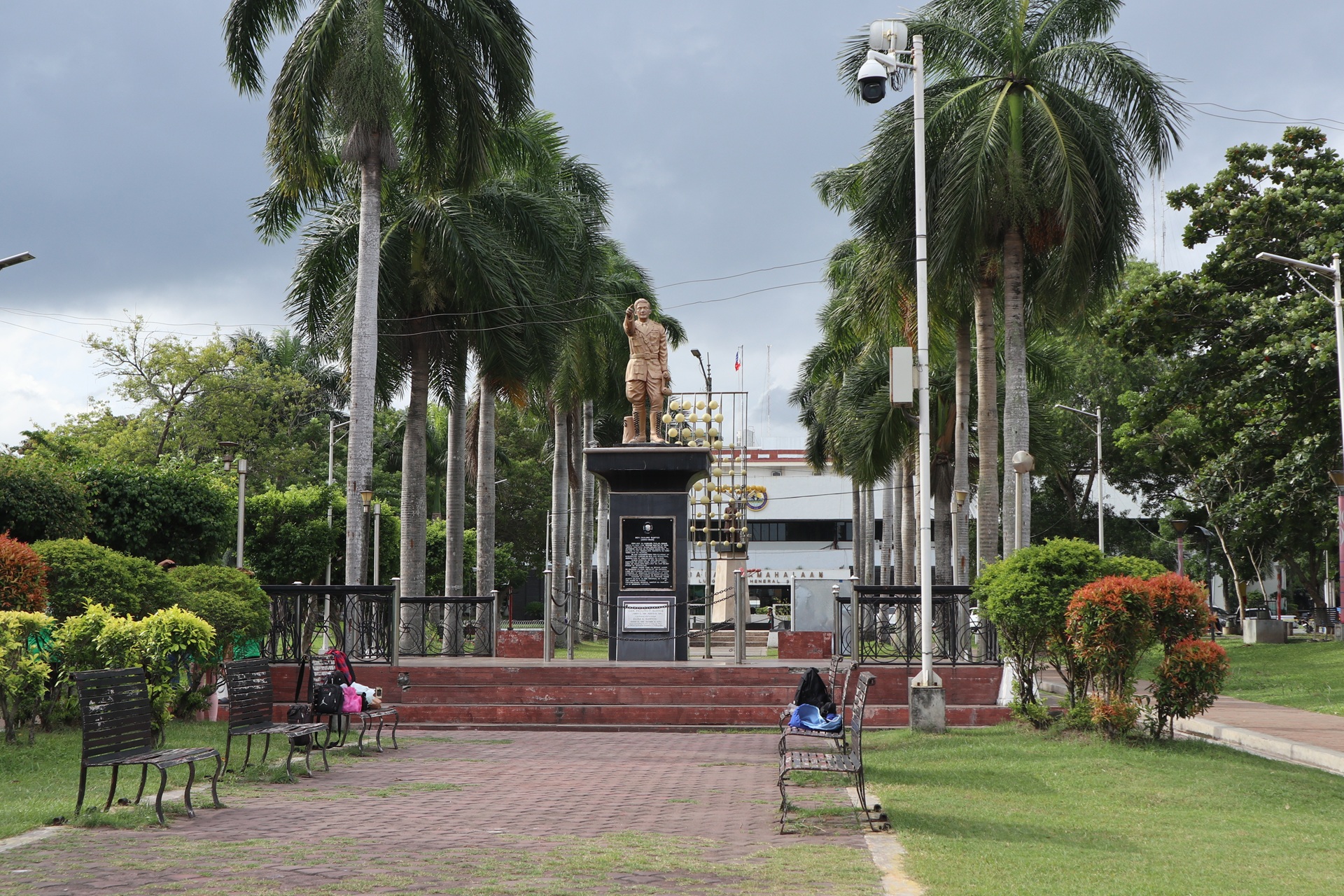 plaza heneral santos in general santos city