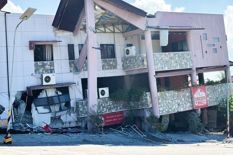 structural damage on building in gensan