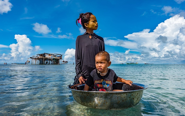 sama-bajau children