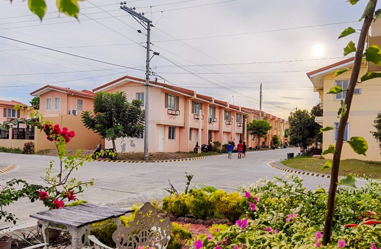 lessandra subdivision